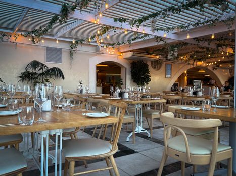 Marisqueira do Bairro inside the restaurant